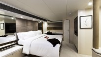 LIONSHARE Cabin Turndown